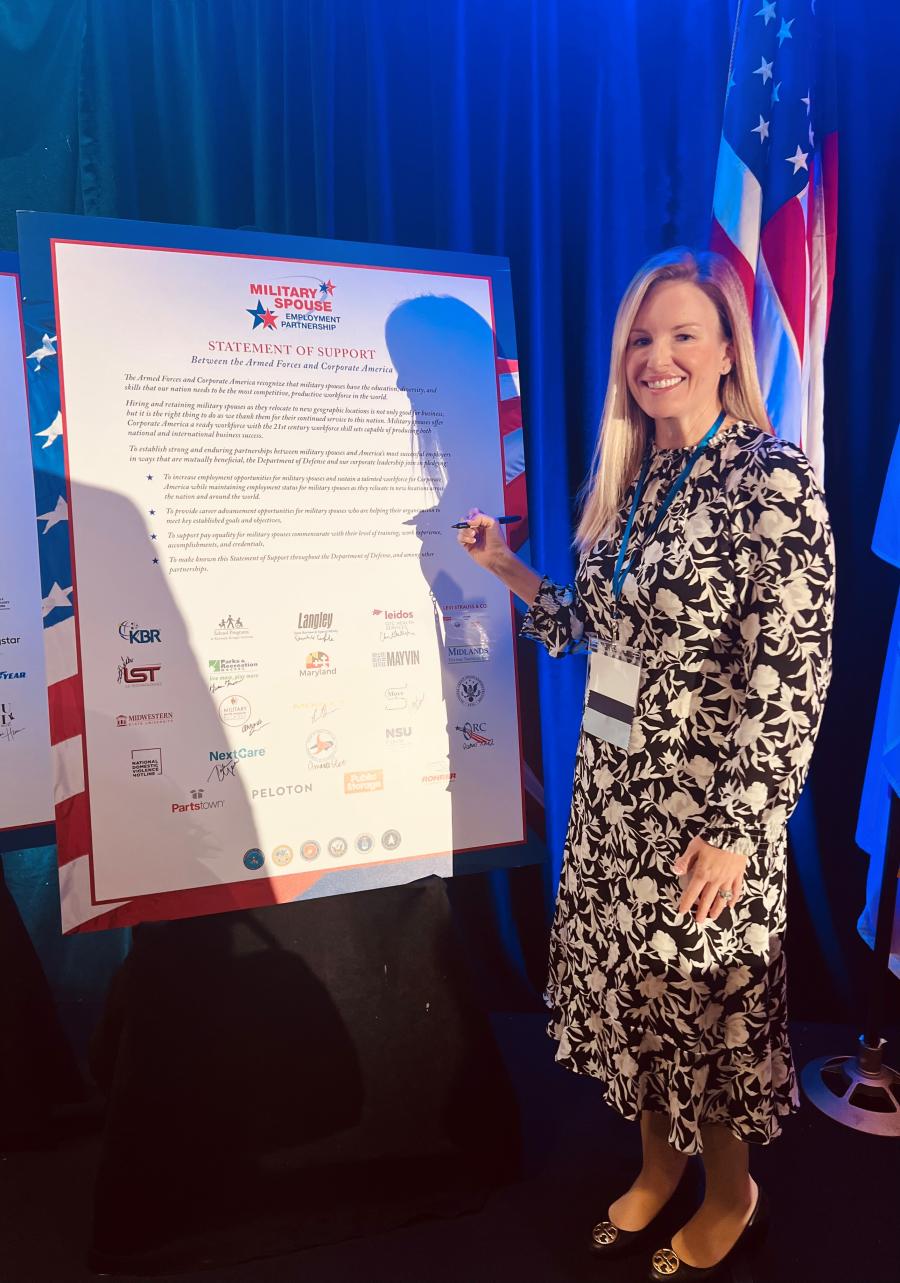 Military Spouse signing pledge